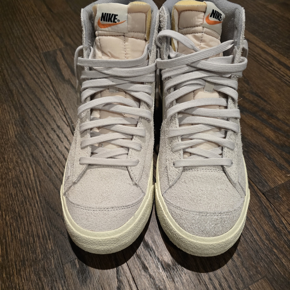 Nike Blazer Gray High-Top Sneakers